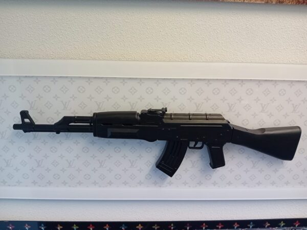 LV Gun  AK47 LV 1/1